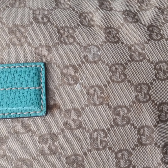 Authentic Gucci GG Monogram Supreme Tote Bag - Picture 11 of 12